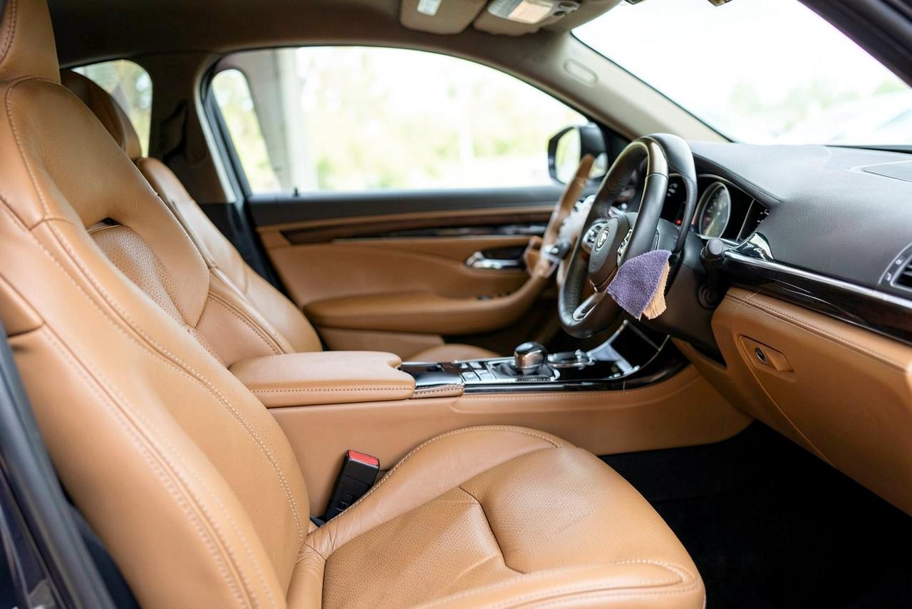 Prisma Auto Spa hand wash and detailing studio in Amsterdam